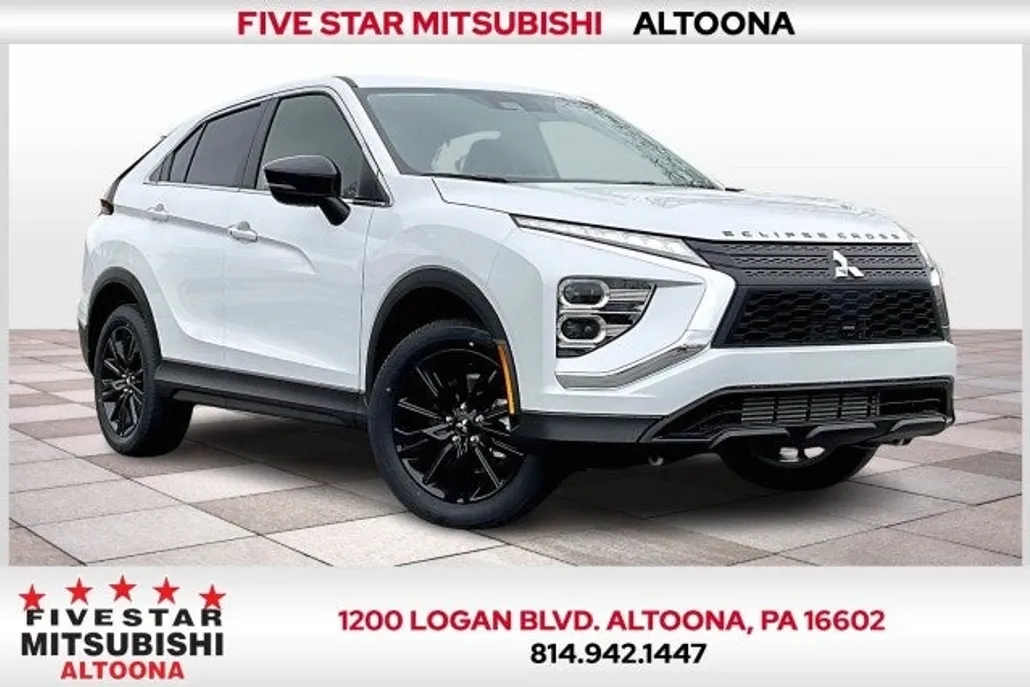 2025 Mitsubishi Eclipse Cross LE photo 1