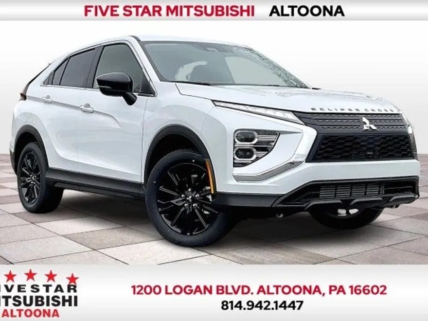 2025 Mitsubishi Eclipse Cross LE photo 1