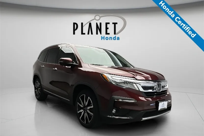 2022 Honda Pilot Touring photo 1