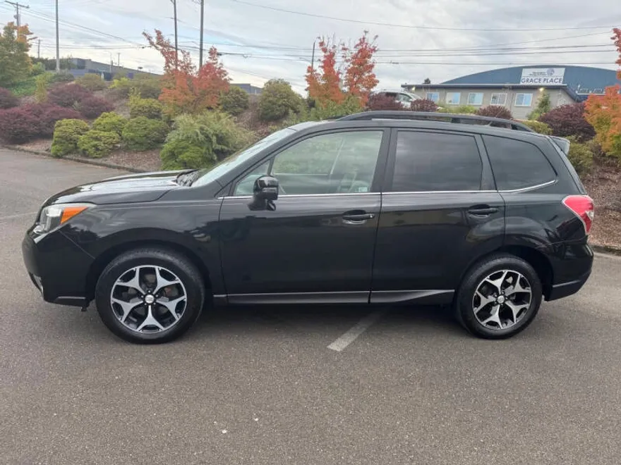 2014 Subaru Forester 2.0XT Touring photo 1