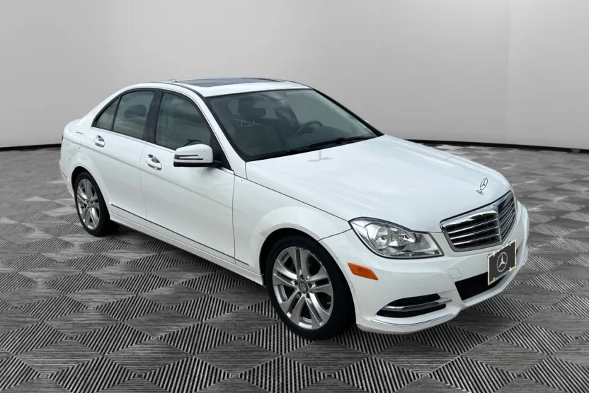 2013 Mercedes Benz C 300 4MATIC photo 1
