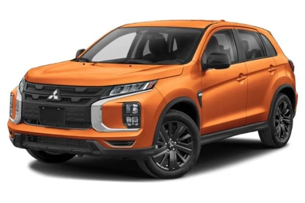 2025 Mitsubishi Outlander Sport LE photo 1