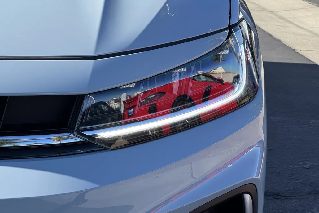 2025 Volkswagen Jetta SE photo 1
