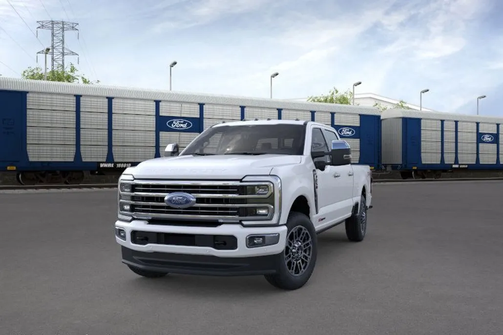 2026 Ford F-250 Platinum photo 1
