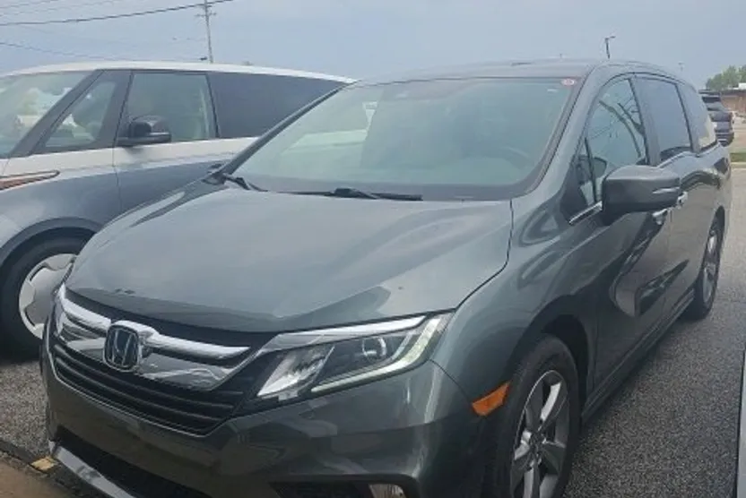 2019 Honda Odyssey EX-L photo 1
