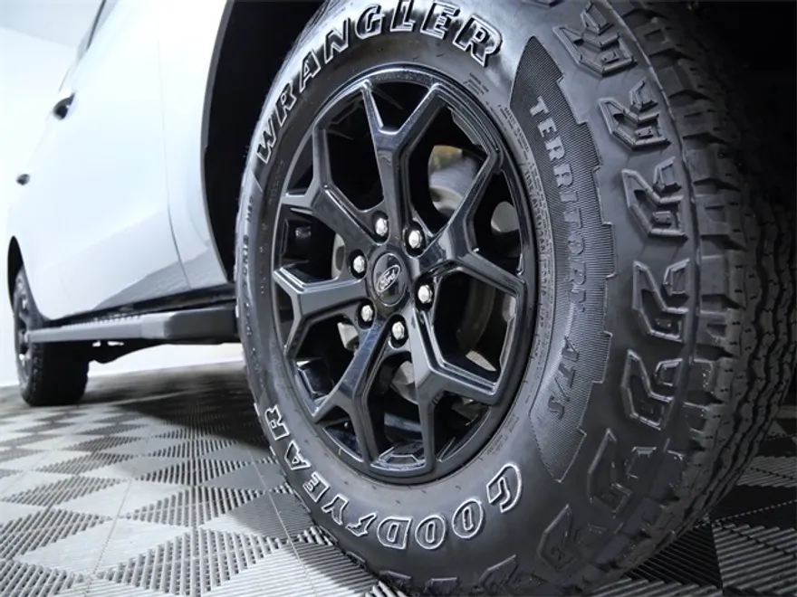 2024 Ford Expedition Timberline photo 1