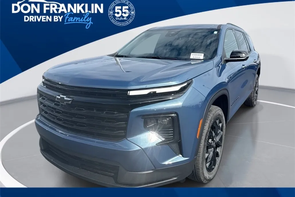 2026 Chevrolet Traverse photo 1