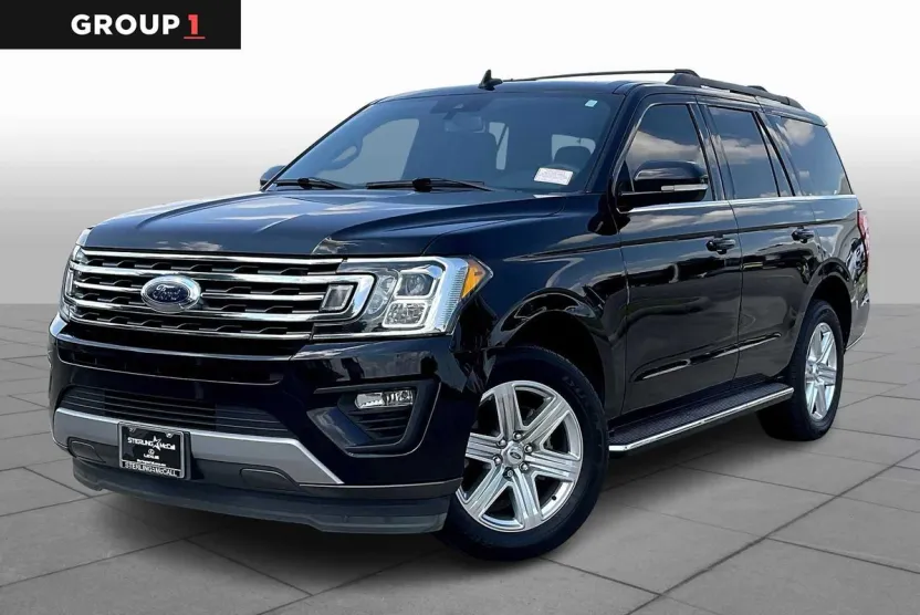 2020 Ford Expedition XLT photo 1