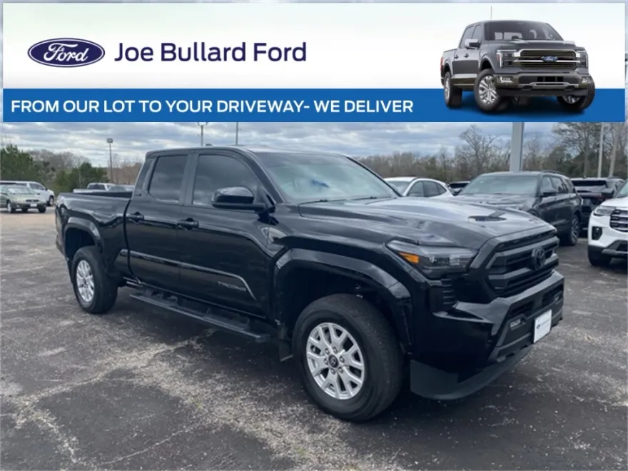 2024 Toyota Tacoma SR5 photo 1
