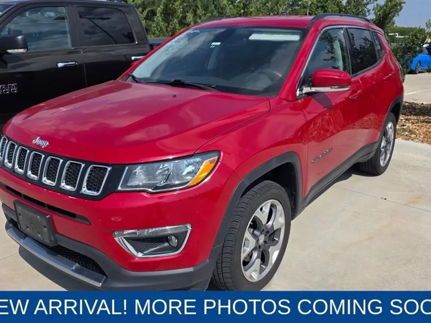2019 Jeep Compass Limited photo 1