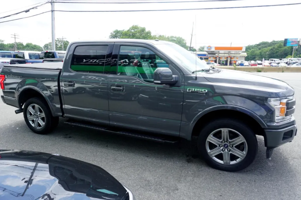 2018 Ford F-150 Lariat photo 1
