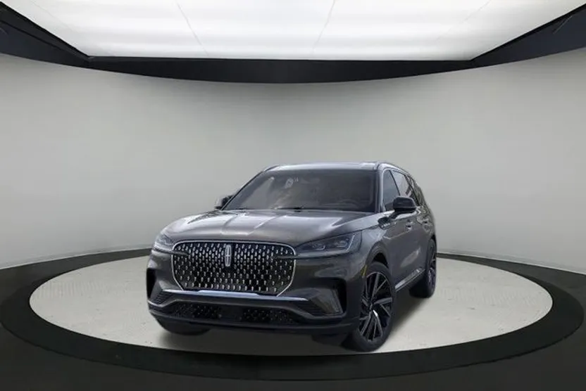 2025 Lincoln Aviator Reserve photo 1