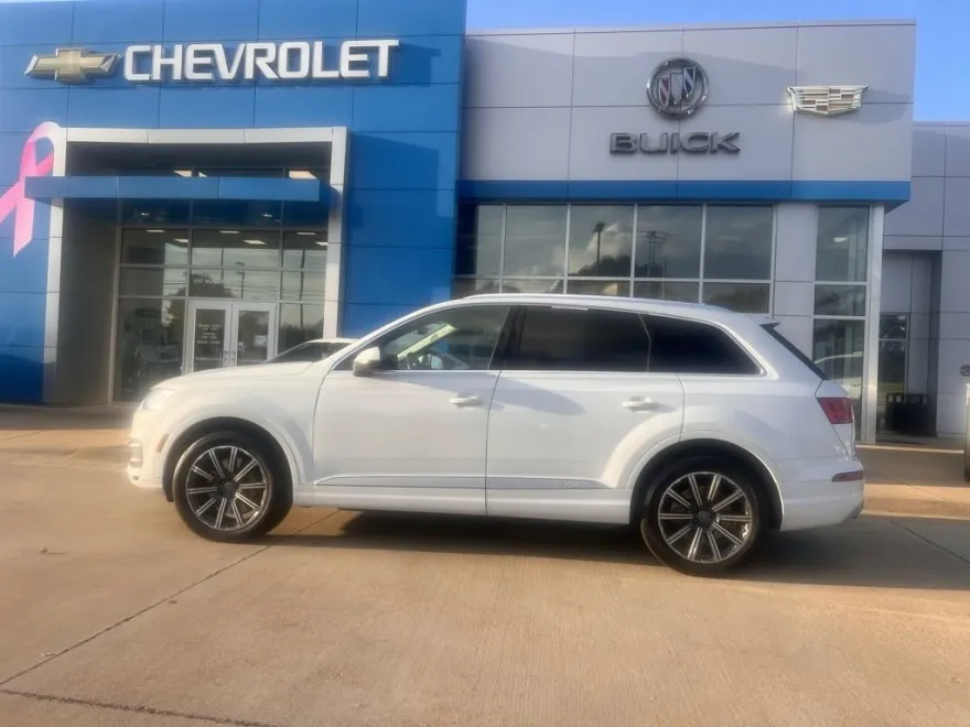 2017 Audi Q7 Premium Plus photo 1