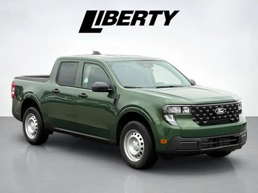 2025 Ford Maverick XL photo 1