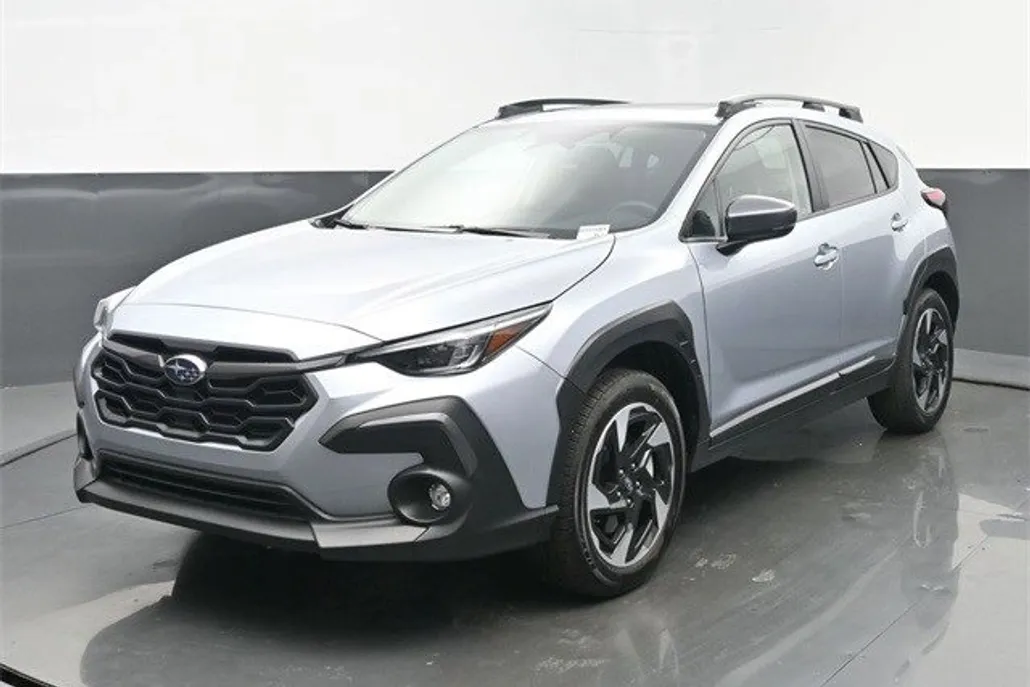 2024 Subaru Crosstrek Limited photo 1