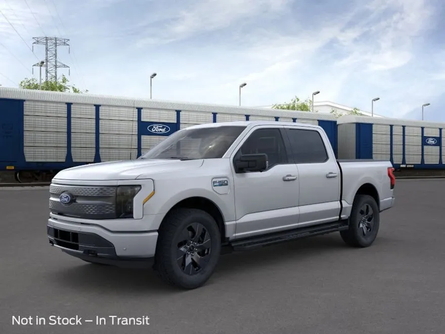 2025 Ford F-150 Lightning photo 1