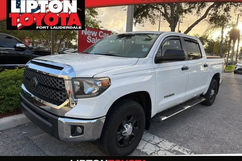 2019 Toyota Tundra SR5 photo 1