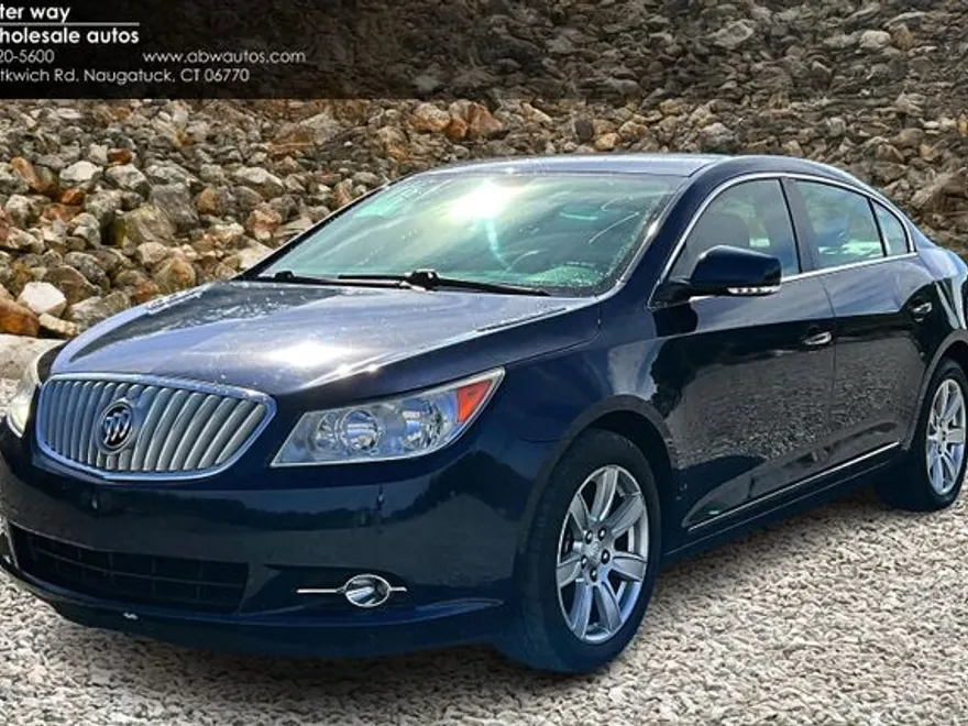 2011 Buick LaCrosse CXL photo 1