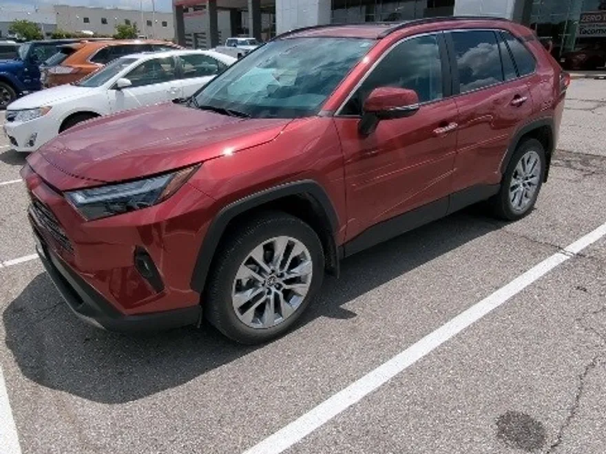 2025 Toyota RAV4 Limited photo 1