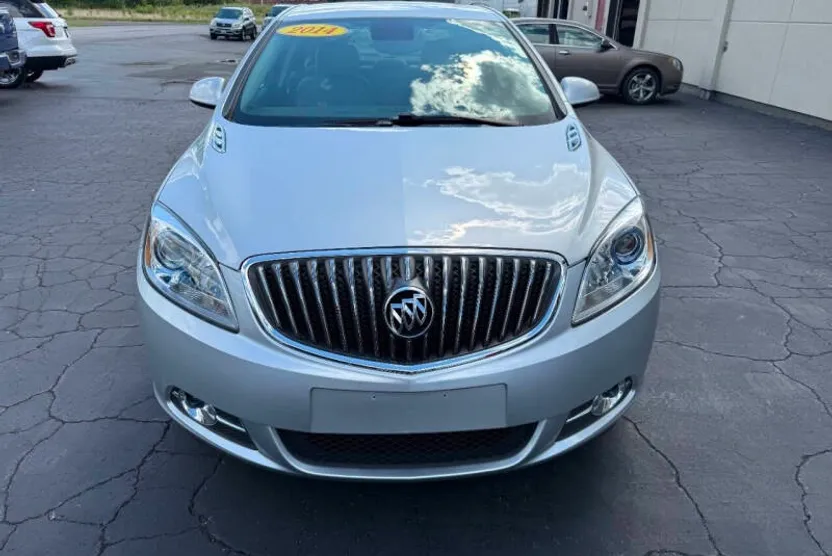 2014 Buick Verano Base photo 1