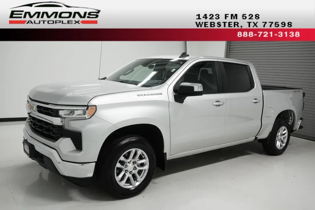 2022 Chevrolet Silverado 1500 LT photo 1