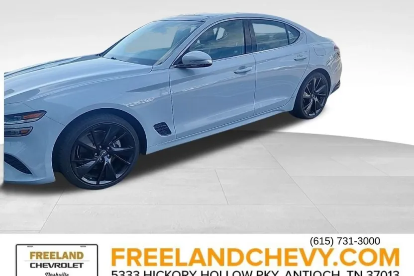 2023 Genesis G70 2.0T photo 1