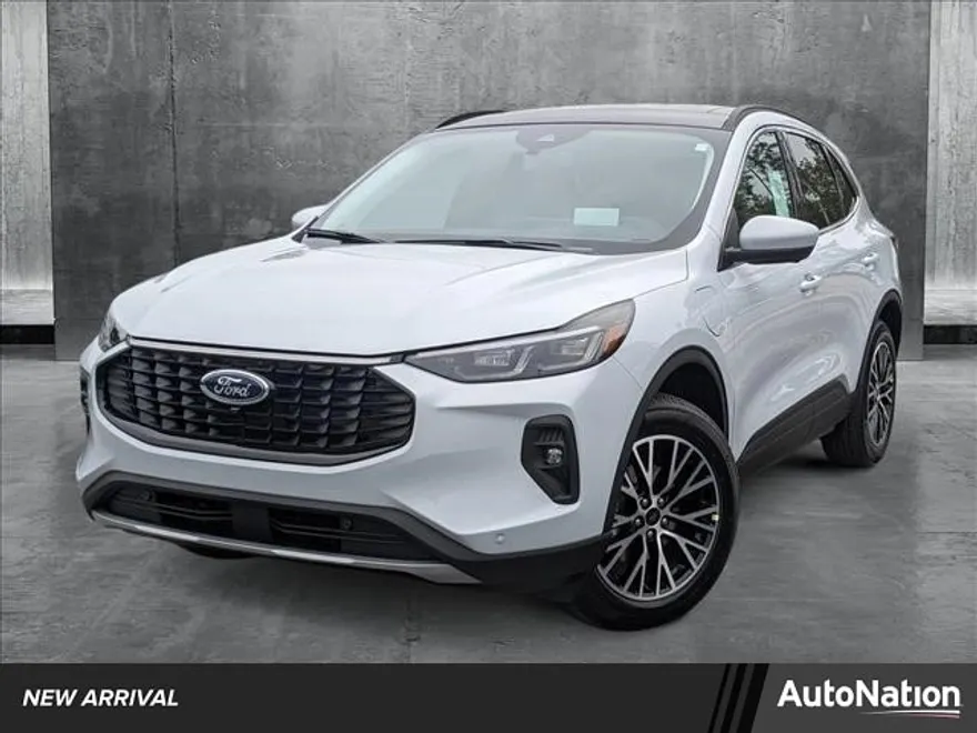 2025 Ford Escape Premium photo 1