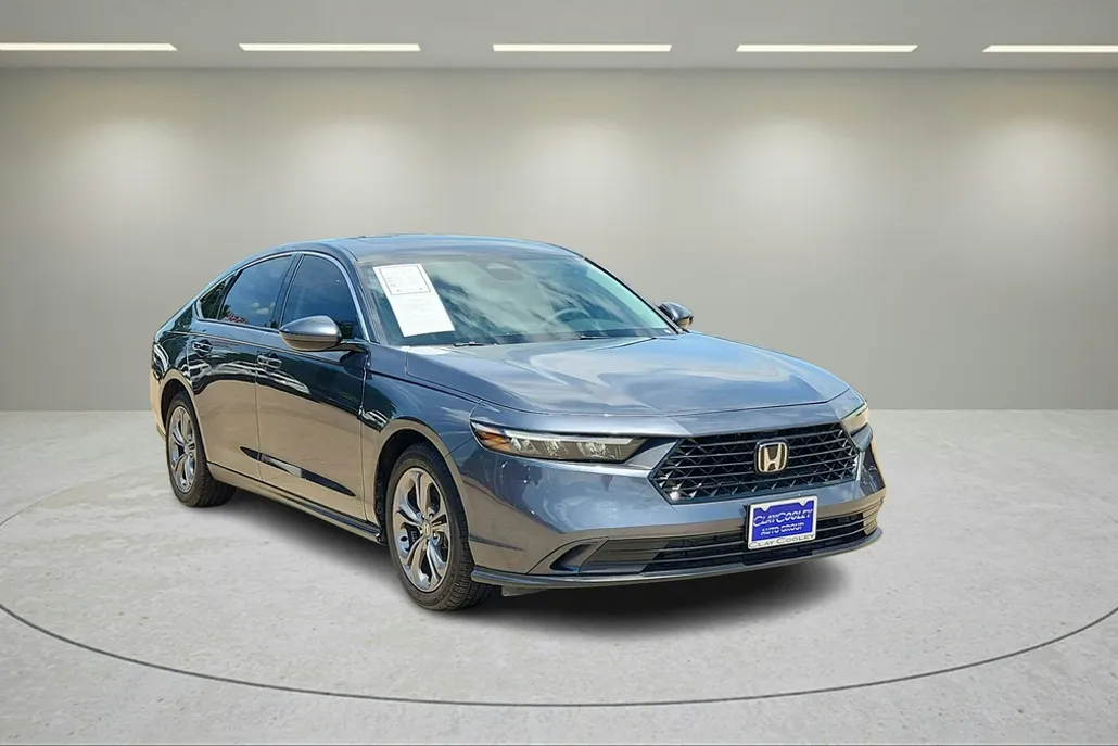 2019 Honda Accord EX-L 1.5T photo 1