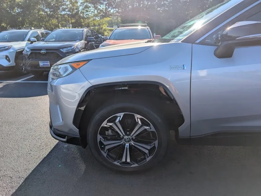 2021 Toyota RAV4 Prime XSE photo 1
