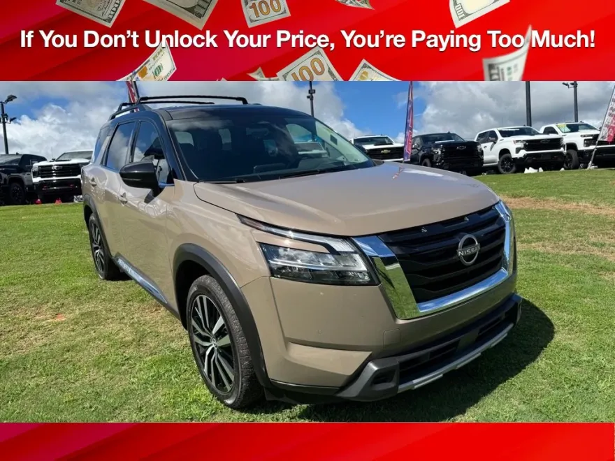 2023 Nissan Pathfinder Platinum photo 1