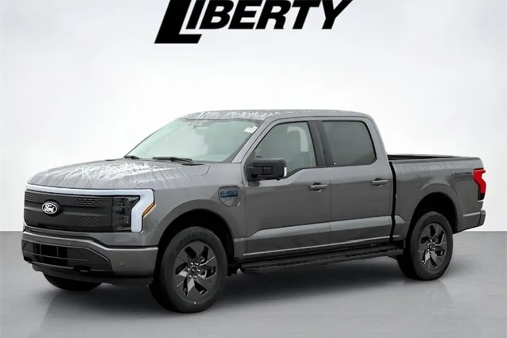 2025 Ford F-150 Lightning photo 1