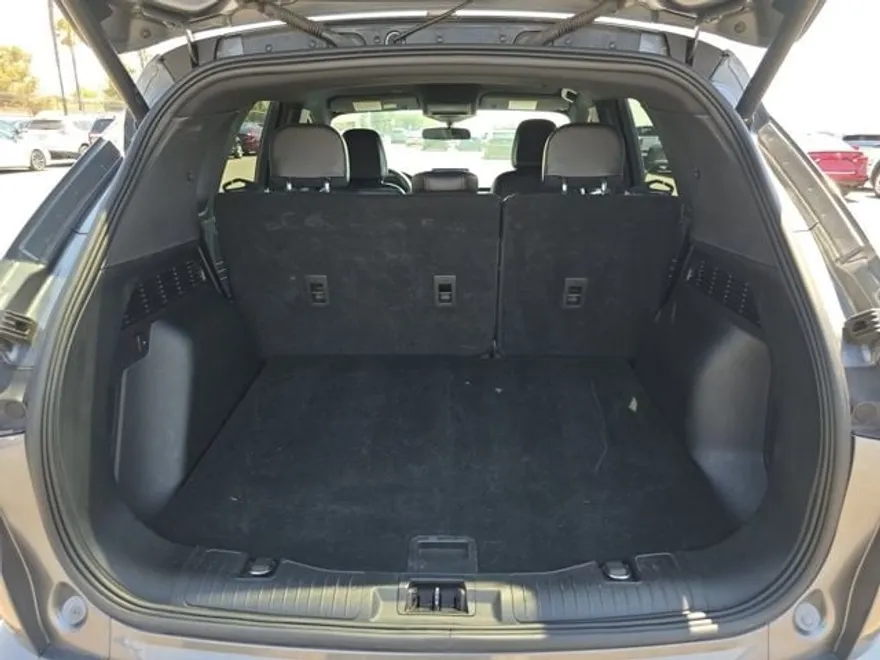 2023 Ford Escape ST-Line photo 1