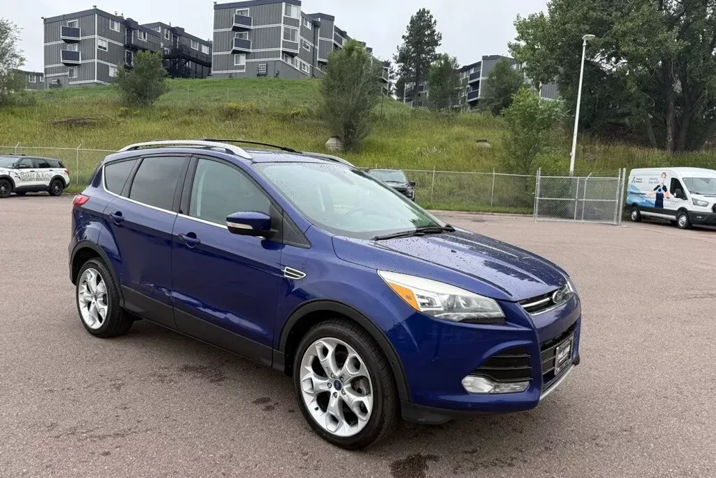 2013 Ford Escape Titanium photo 1