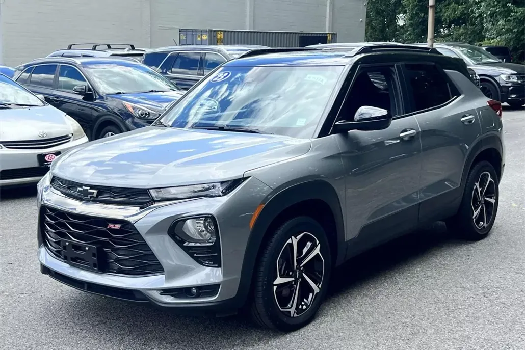 2023 Chevrolet Trailblazer RS photo 1