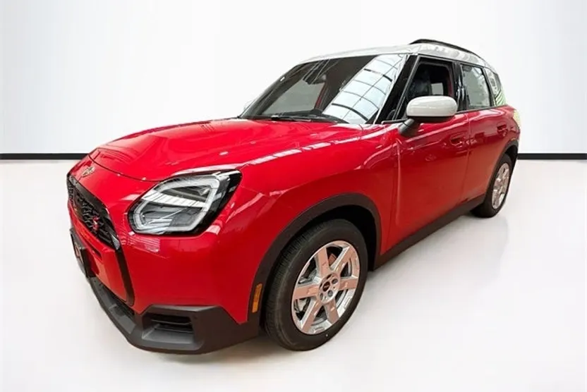 2025 Mini Countryman ALL4 S photo 1