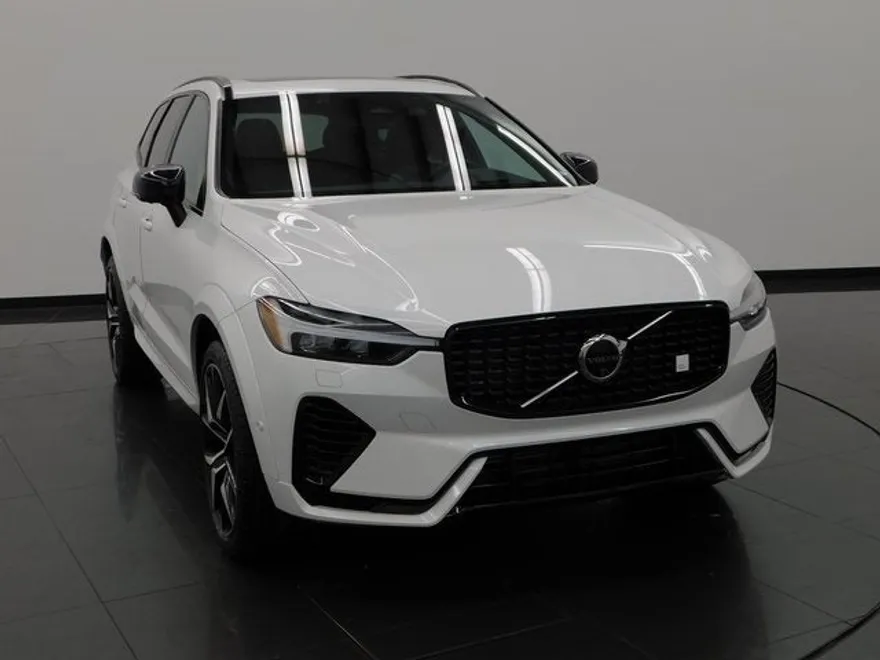 2024 Volvo XC60 Recharge Hybrid T8 Polestar photo 1