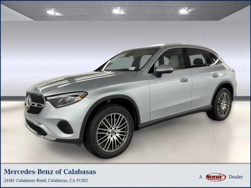 2026 Mercedes Benz GLC 300 photo 1
