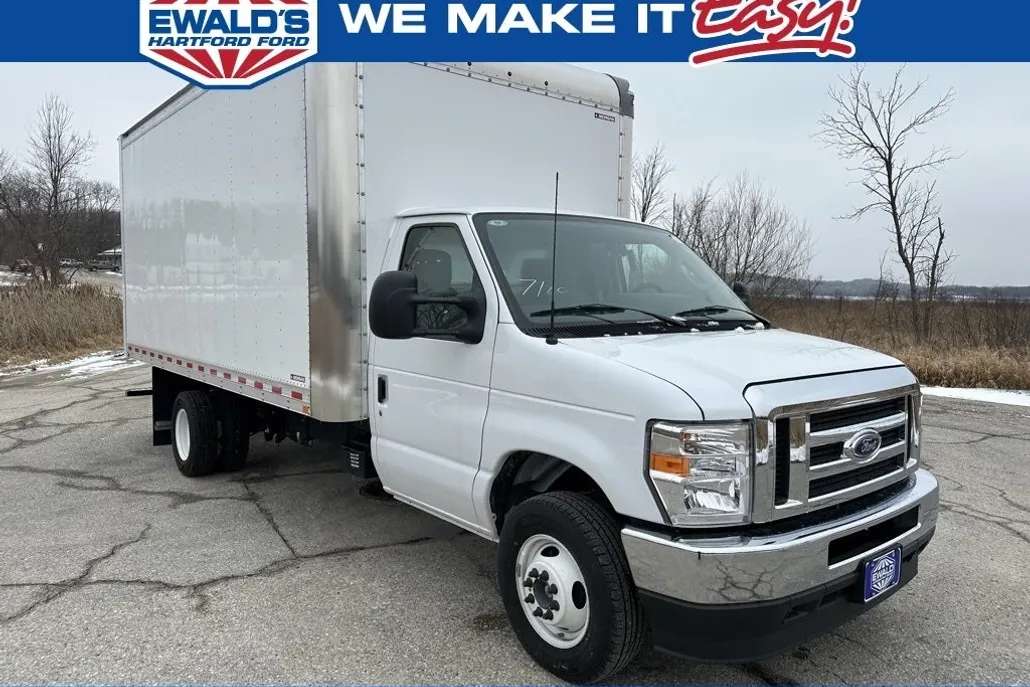 2024 Ford E-350 photo 1