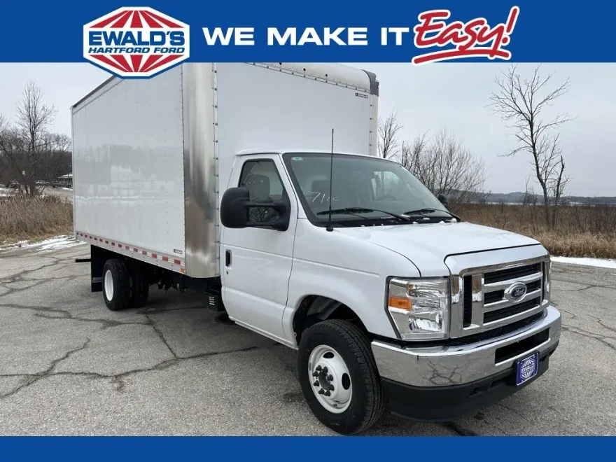 2024 Ford E-350 photo 1