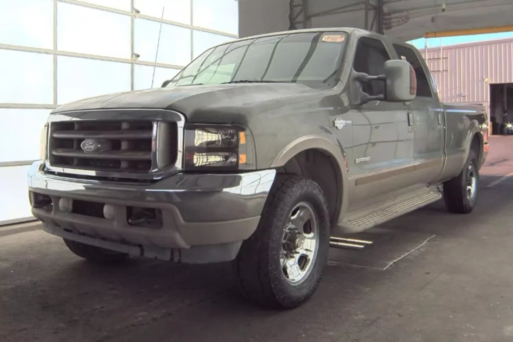 2004 Ford F-250 Lariat photo 1