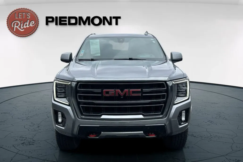2022 Gmc Yukon AT4 photo 1