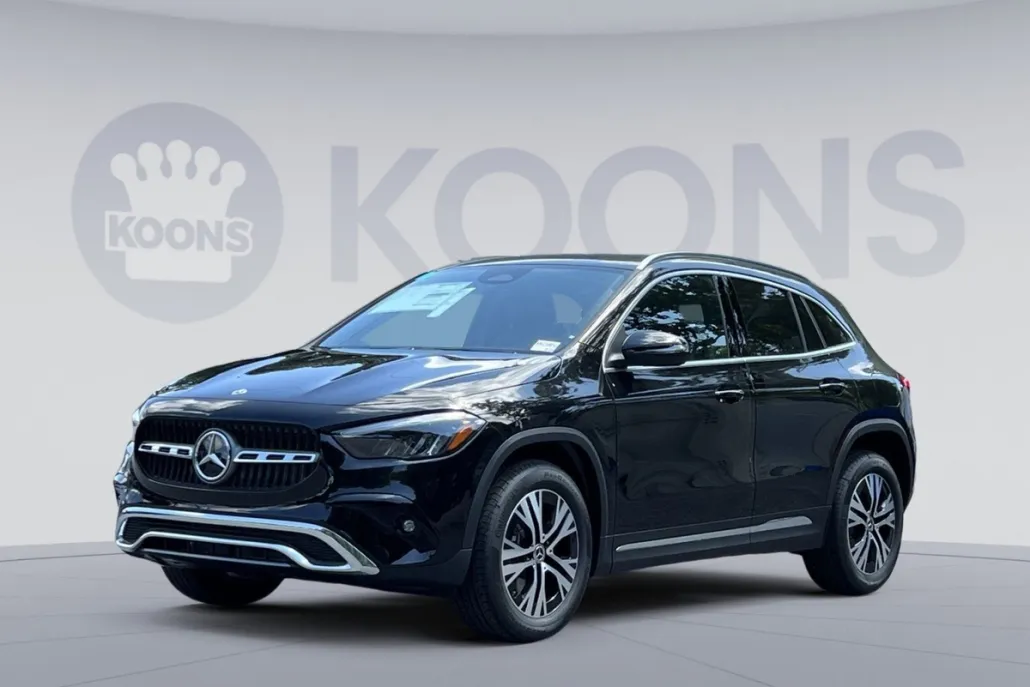 2026 Mercedes Benz GLA 250 4MATIC photo 1