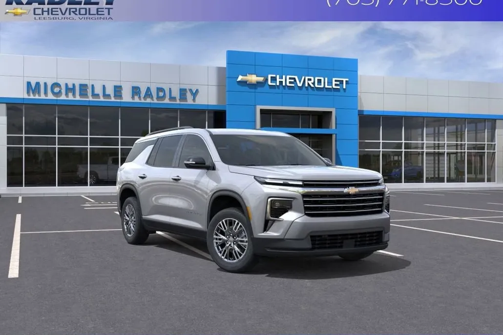 2025 Chevrolet Traverse photo 1