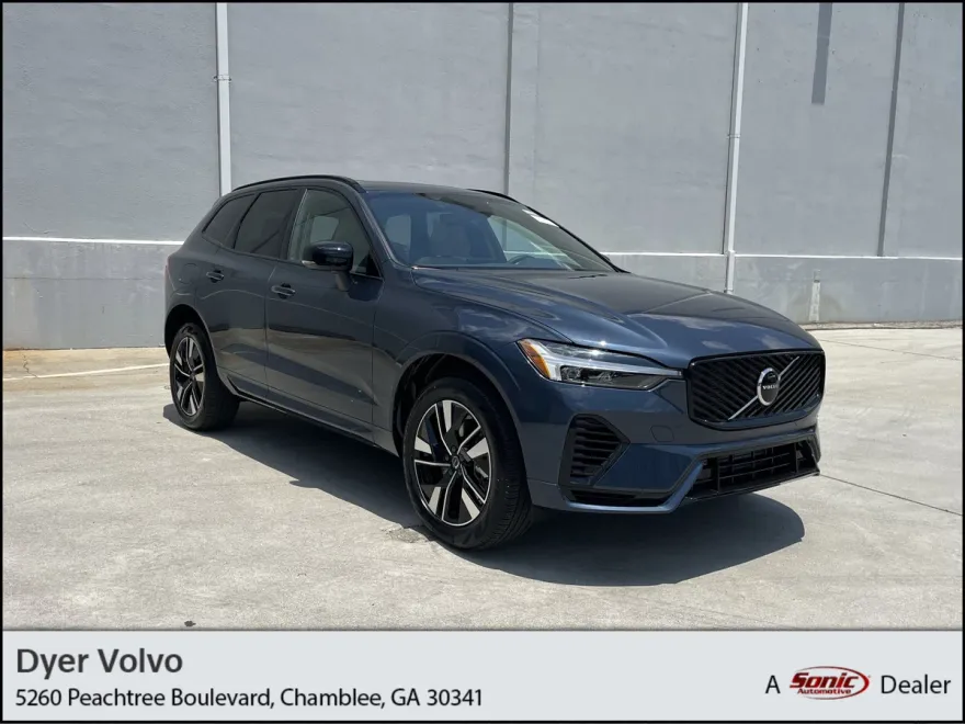 2026 Volvo XC60 Hybrid T8 Core photo 1