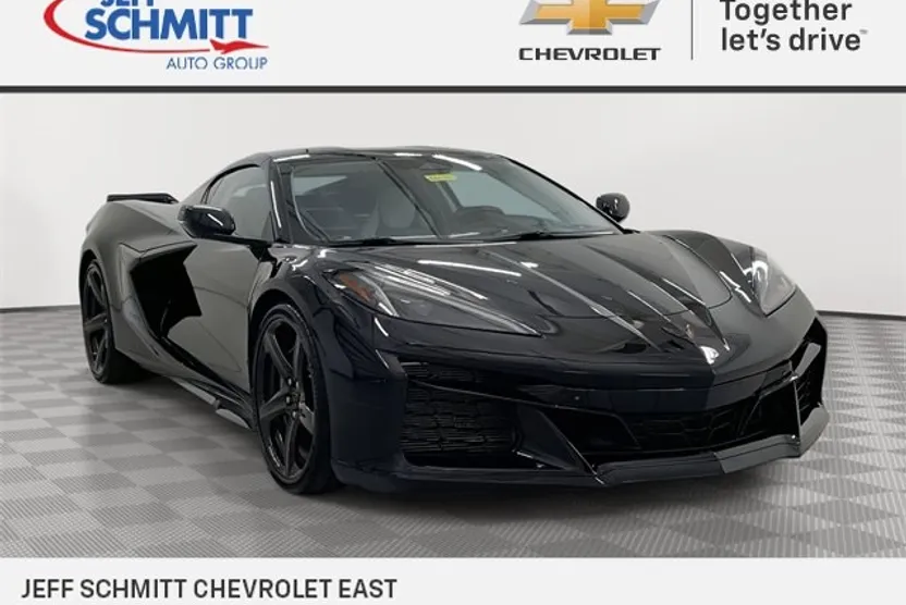 2024 Chevrolet Corvette E-Ray 3LZ photo 1