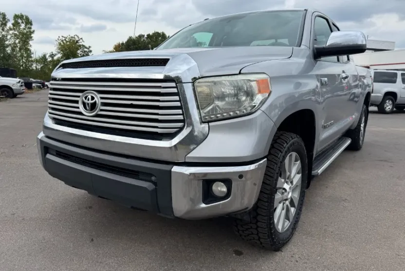 2014 Toyota Tundra Limited photo 1