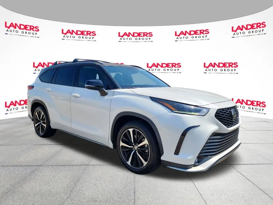 2021 Toyota Highlander XSE photo 1