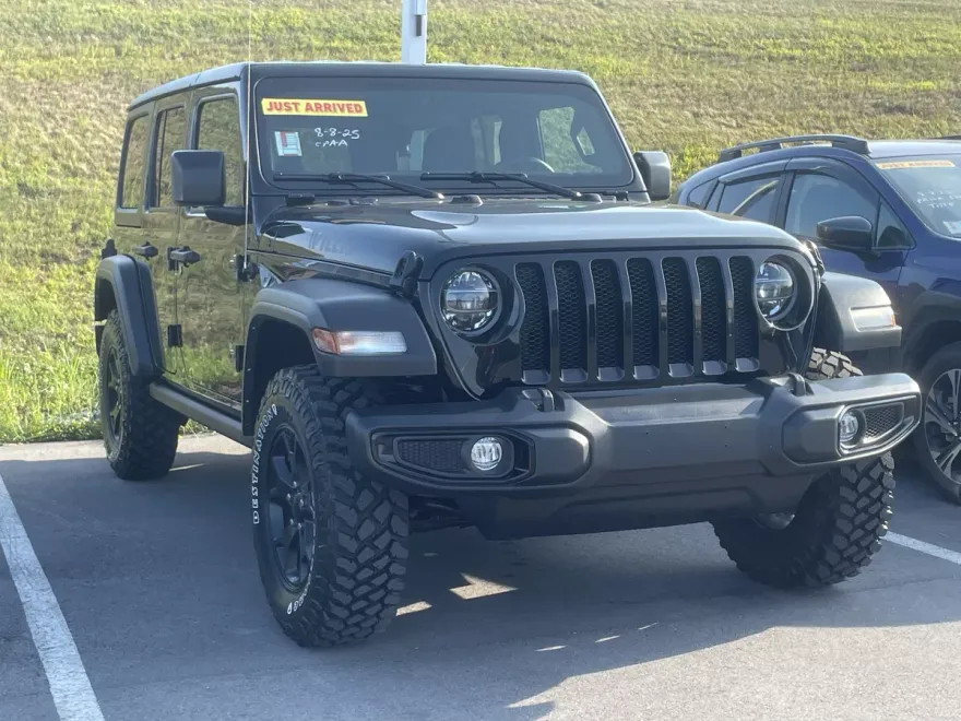 2021 Jeep Wrangler Unlimited Sport Willys photo 1