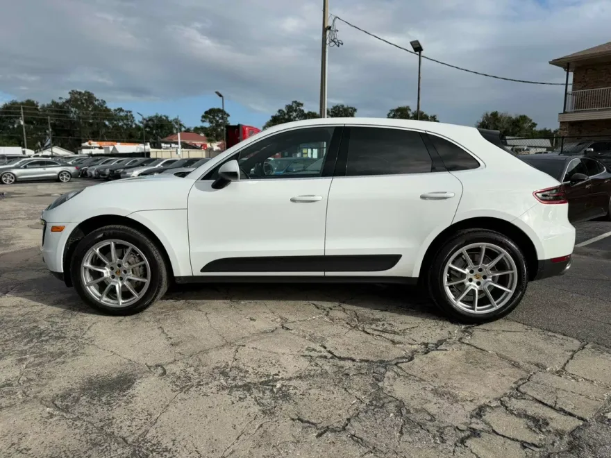 2018 Porsche Macan S photo 1
