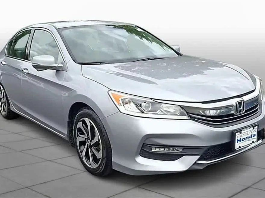 2017 Honda Accord EX-L V6 photo 1